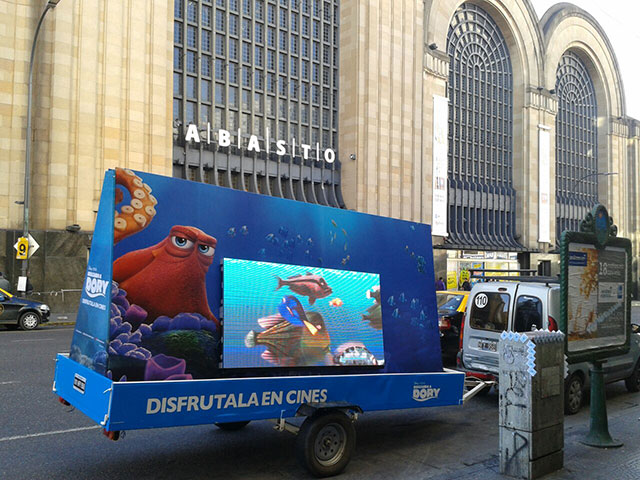 Trailer publicitario