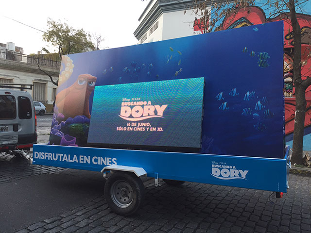 Trailer publicitario